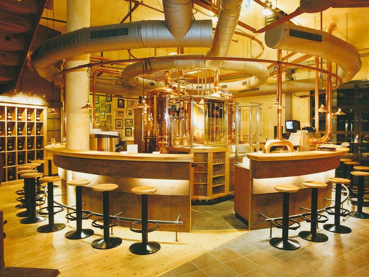 Festlich dekorierte Gasthausbrauerei HammerBräu im Mercure Hotel Riesa zu Silvester