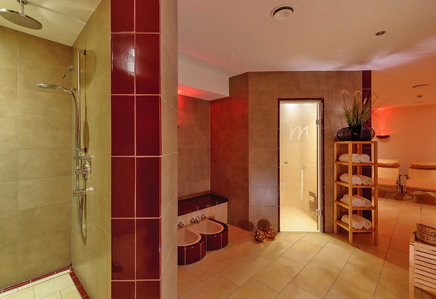 Wellnessbereich des Mercure Hotel Koblenz, um sich an Silvester zu erholen