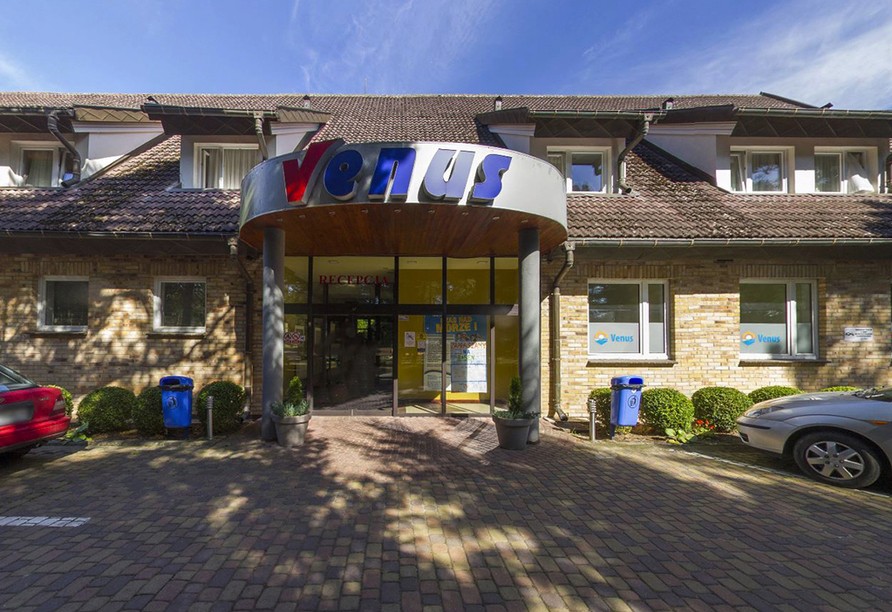 Eingang des Hotels Venus Spa zur Silvesterfeier