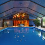 Großes Schwimmbad im Eurostrand Resort Lüneburger Heide, ideal zum Entspannen während des Silvesterurlaubs