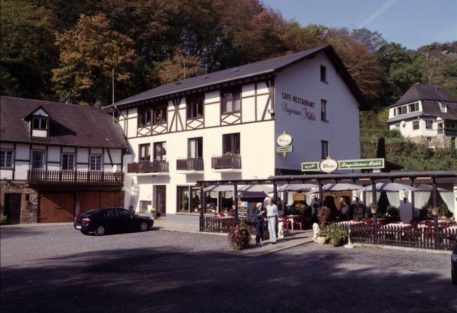 Außenansicht des Landhotel Ringelsteiner Mühle zu Silvester