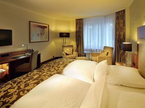 Gemütliches und modernes Zimmer im Best Western Plus Hotel Böttcherhof für entspannte Silvestertage in Hamburg