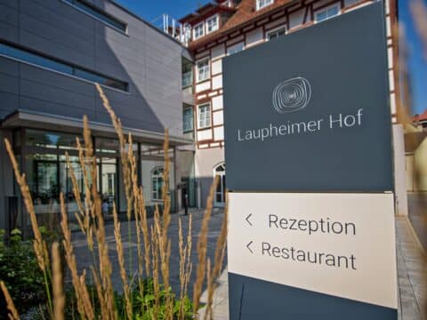 Außenansicht des AKZENT Hotel Laupheimer Hof für den Silvesteraufenthalt