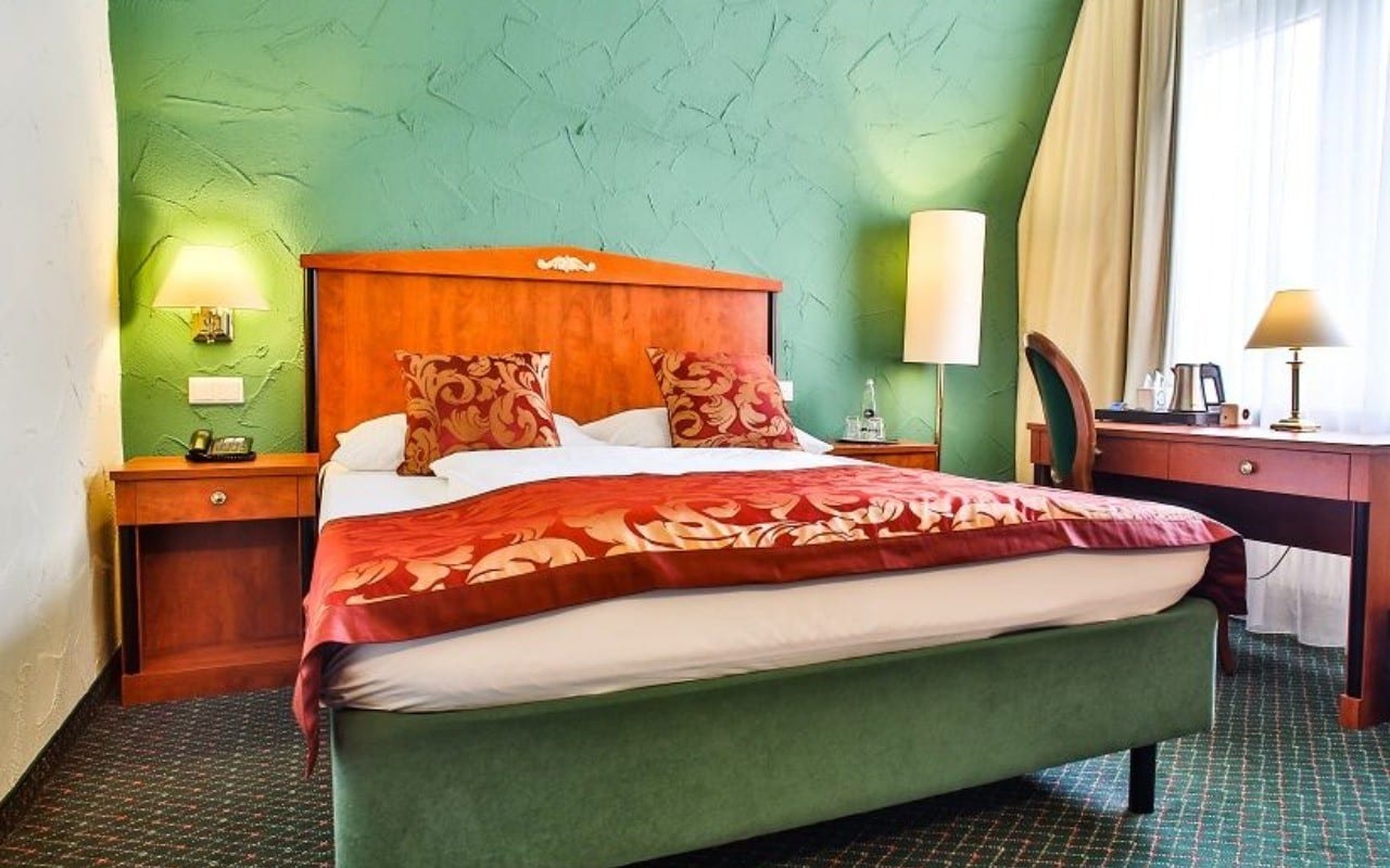 Gemütliches Zimmer im Parkhotel Krone Bensheim für Silvesteraufenthalt