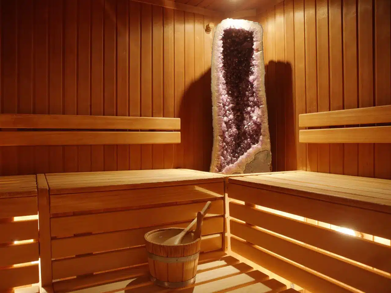 Entspannen Sie in der Sauna des SEETELHOTEL Strandhotel Atlantic während Ihres Silvesteraufenthalts