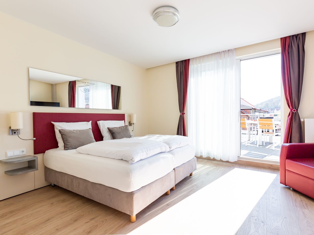 Stilvolles Hotelzimmer im Mythenresort Heimdall bereit für Silvester