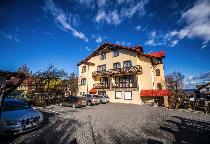 Außenansicht des Hotel Ariston in Karpacz für Silvester