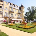 Hotel Bajkal mit Garten in Franzensbad für einen festlichen Silvesterurlaub