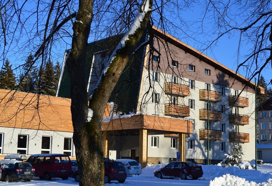 Hotel Srni im Schnee zu Silvester