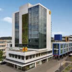 Außenansicht vom Hotel Super 8 by Wyndham Koblenz an Silvester