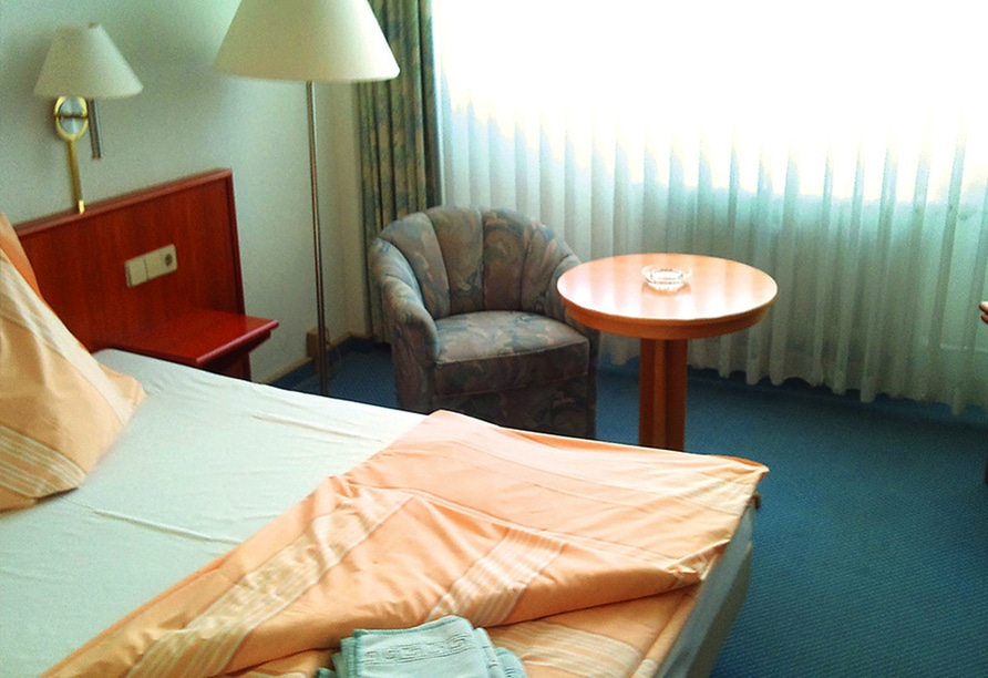 Komfortables Zimmer im Hotel Trias für Silvester 2025