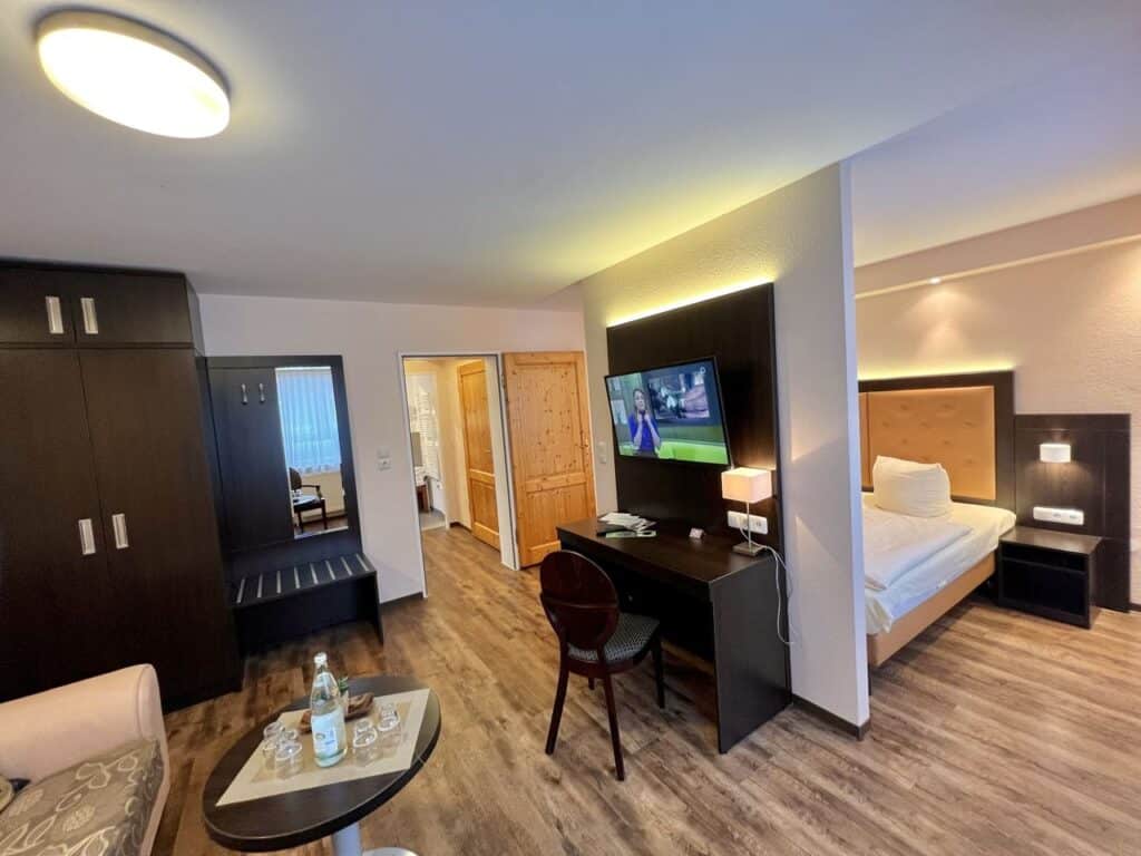 Komfortables Hotelzimmer im Hotel zur Heideblüte – Ihr Rückzugsort zu Silvester