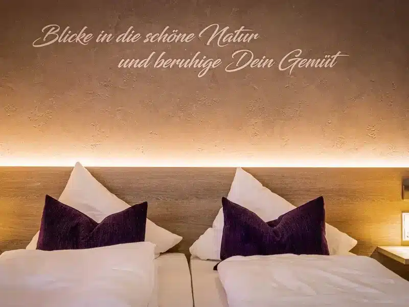 Silvester im Hotel Gassbachtal gemütliches Zimmer im Odenwald