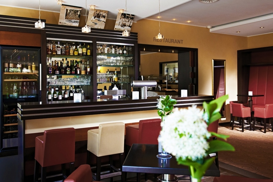 Moderne Hotelbar im Göbel's Sophien Hotel für festliche Silvesterabende