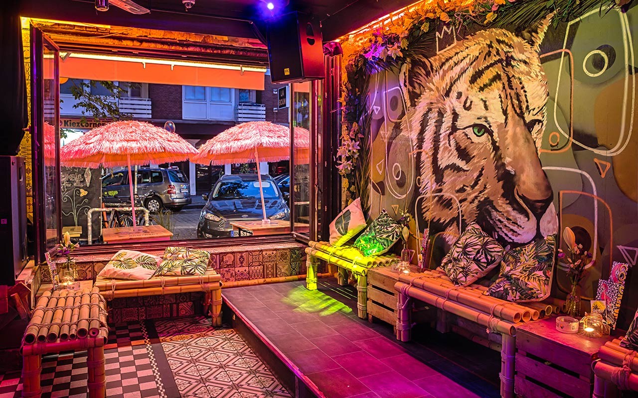 emütliche Sitzgelegenheiten in der Bermuda Bar für eine unvergessliche Silvesternacht