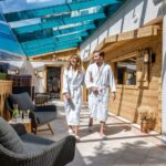 Paar im Wellnessbereich des BEST WESTERN PLUS Hotel Erb an Silvester