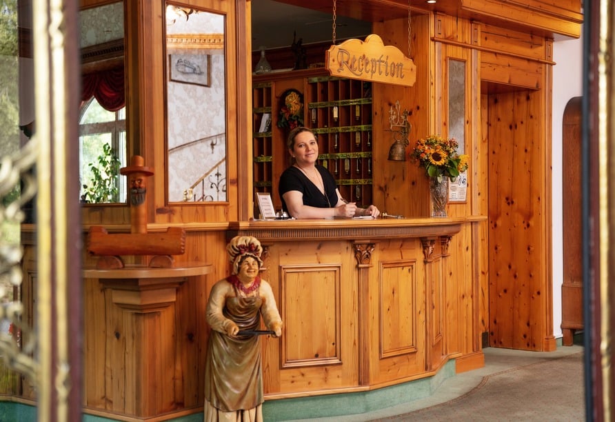 Empfangsbereich im Hotel Sattelbogener Hof zum Silvesterurlaub