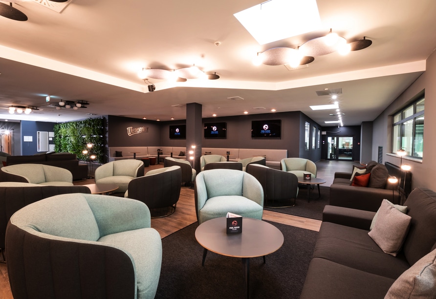 Silvester im Feel Good Hotel Chemnitz - Moderne Lobby