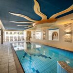 Innenpool im Hotel Alpina Wellnessbereich an Silvester
