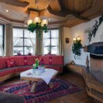 Lounge mit Kamin für gemütliche Silvesterabende im Hotel Auderer