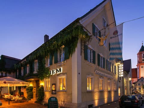 Hotel Diem in Krumbach bei Abendstimmung an Silvester