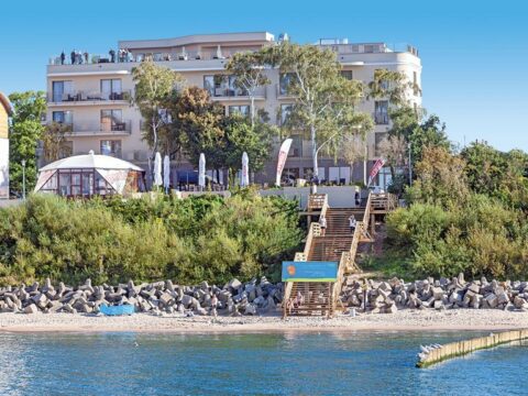 Hotel Lambert Medical Spa in Ustronie Morskie mit direktem Strandzugang zu Silvester
