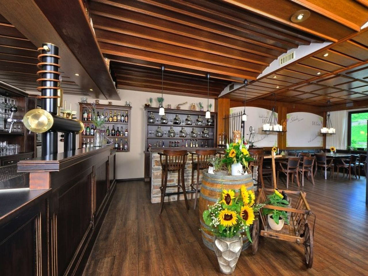 Gemütliches Restaurant und Bar im Hotel Lellmann – kulinarische Highlights zu Silvester