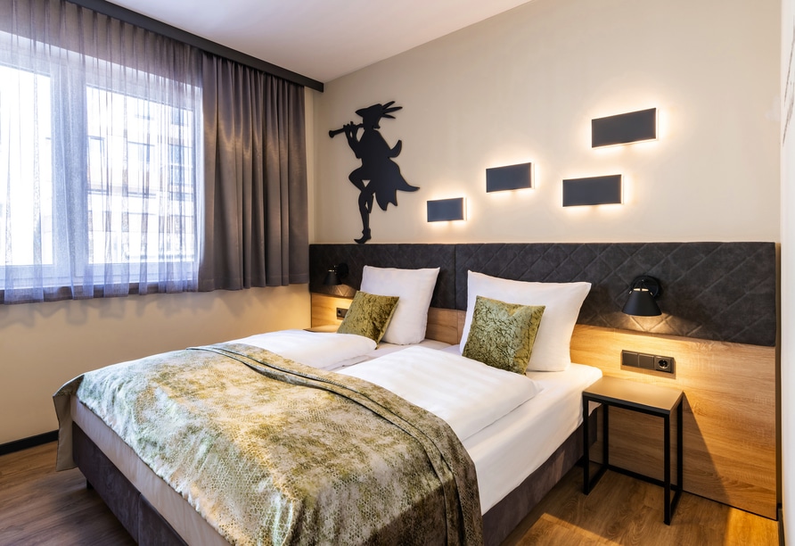 Stilvolles Themenzimmer im Hotel Zur Börse – Perfekt für einen besonderen Silvesteraufenthalt.