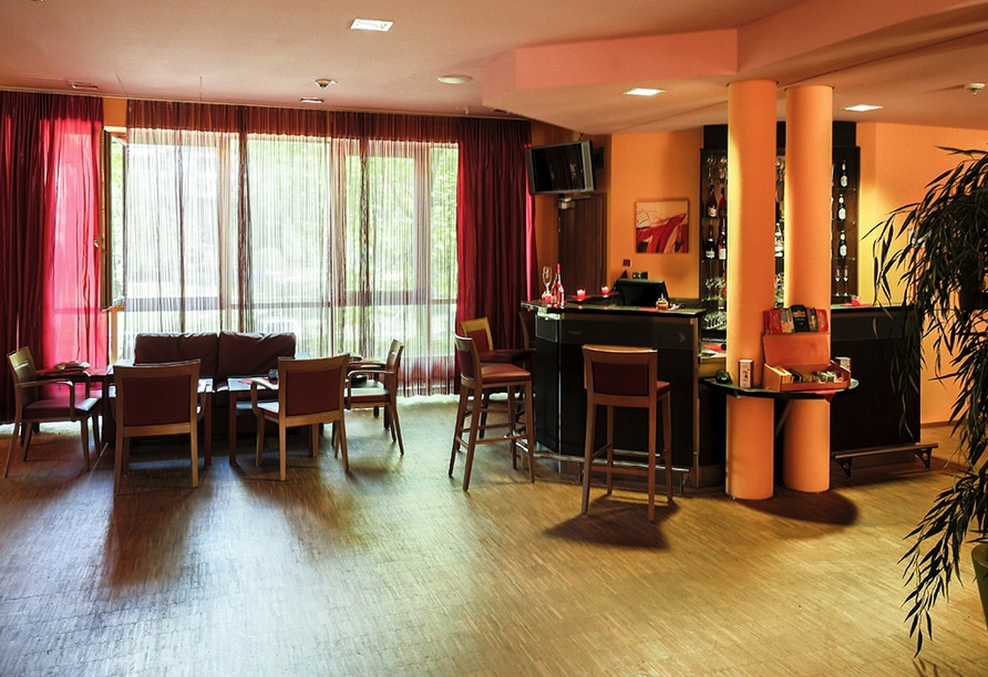 Gemütliche Hotelbar im Nashira Kurpark Hotel an Silvester
