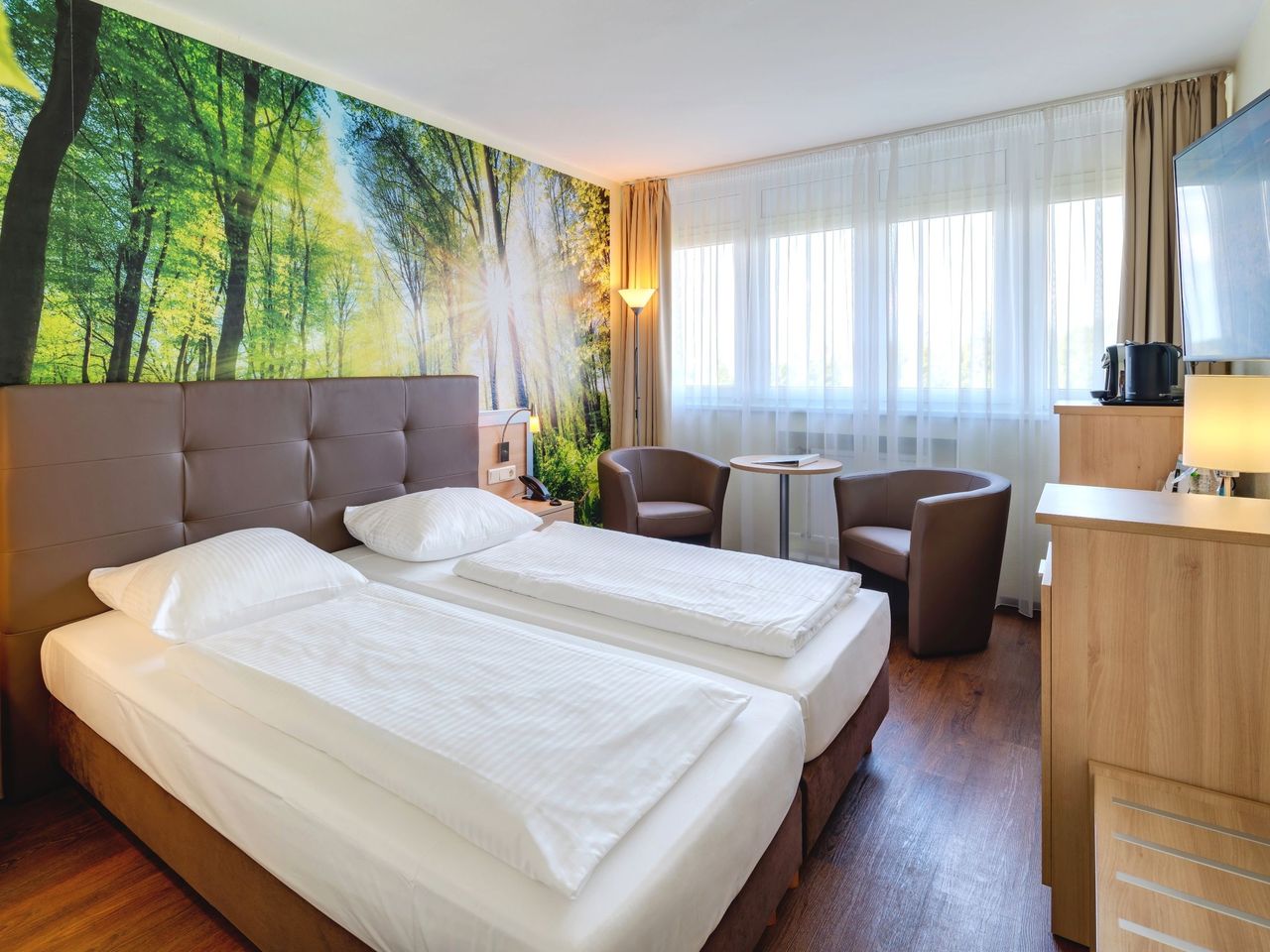 Gemütliches Doppelzimmer im AHORN Panorama Hotel Oberhof – ideal für Silvester