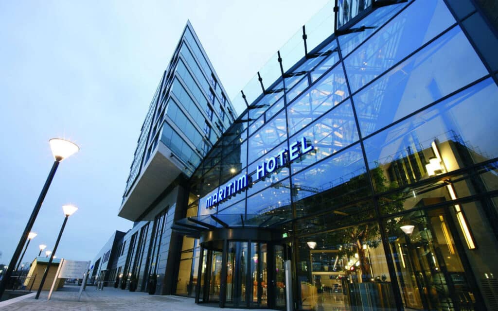 Außenansicht des Maritim Hotel Düsseldorf für Silvesterveranstaltung