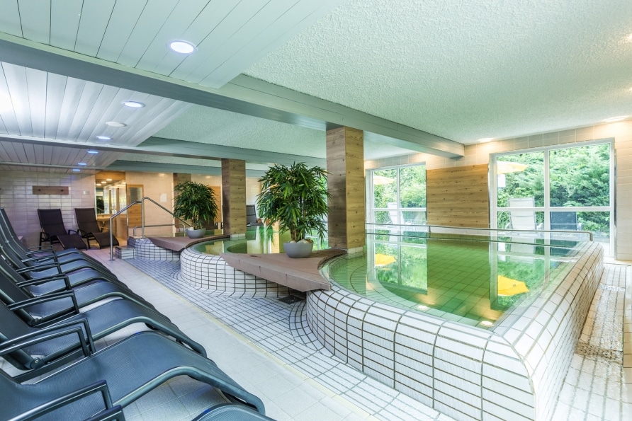 Innenpool im AktiVital Hotel – Entspannung an Silvester