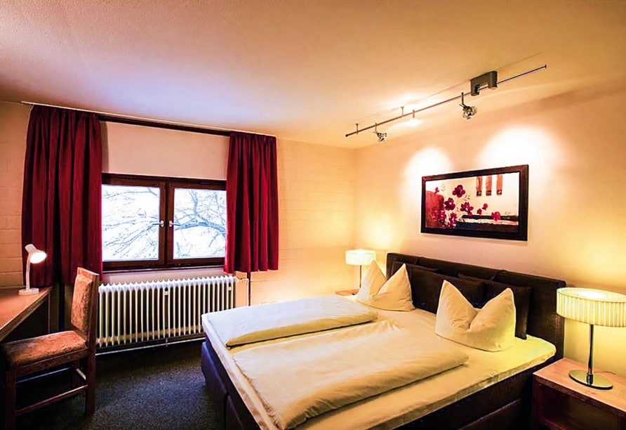 Gemütliches Doppelzimmer im Predigtstuhl Resort an Silvester