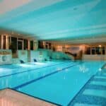Großes Hallenbad im Predigtstuhl Resort für Ihren Silvesterurlaub