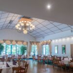 Elegant dekoriertes Restaurant im Ferien Hotel Spree-Neiße für die Silvesterfeier