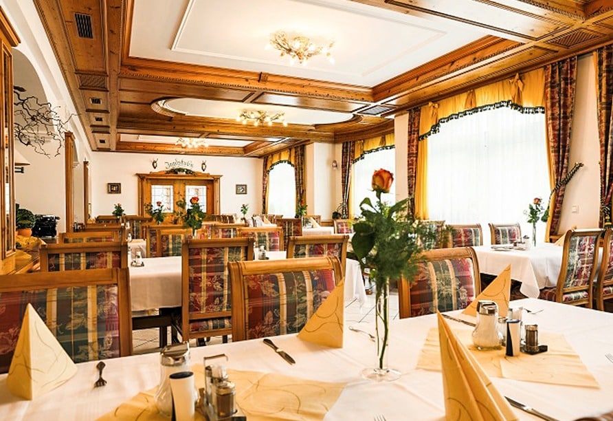 Restaurant im Hotel Sattelbogener Hof für das Silvestermenü