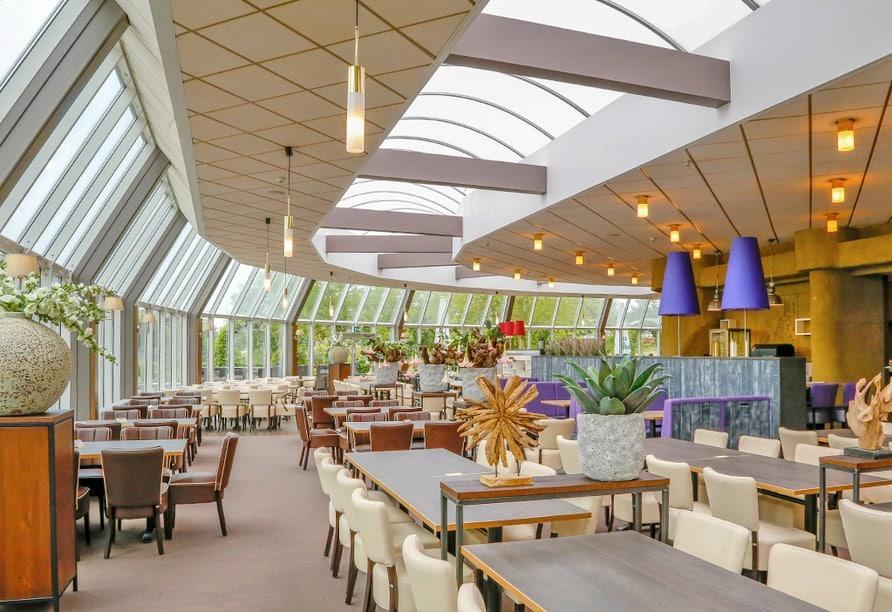 Moderner Restaurantbereich im Wunderland Kalkar Hotel zu Silvester