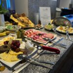 Frühstücks- und Käsebuffet im Hotel Am Tierpark zu Silvester