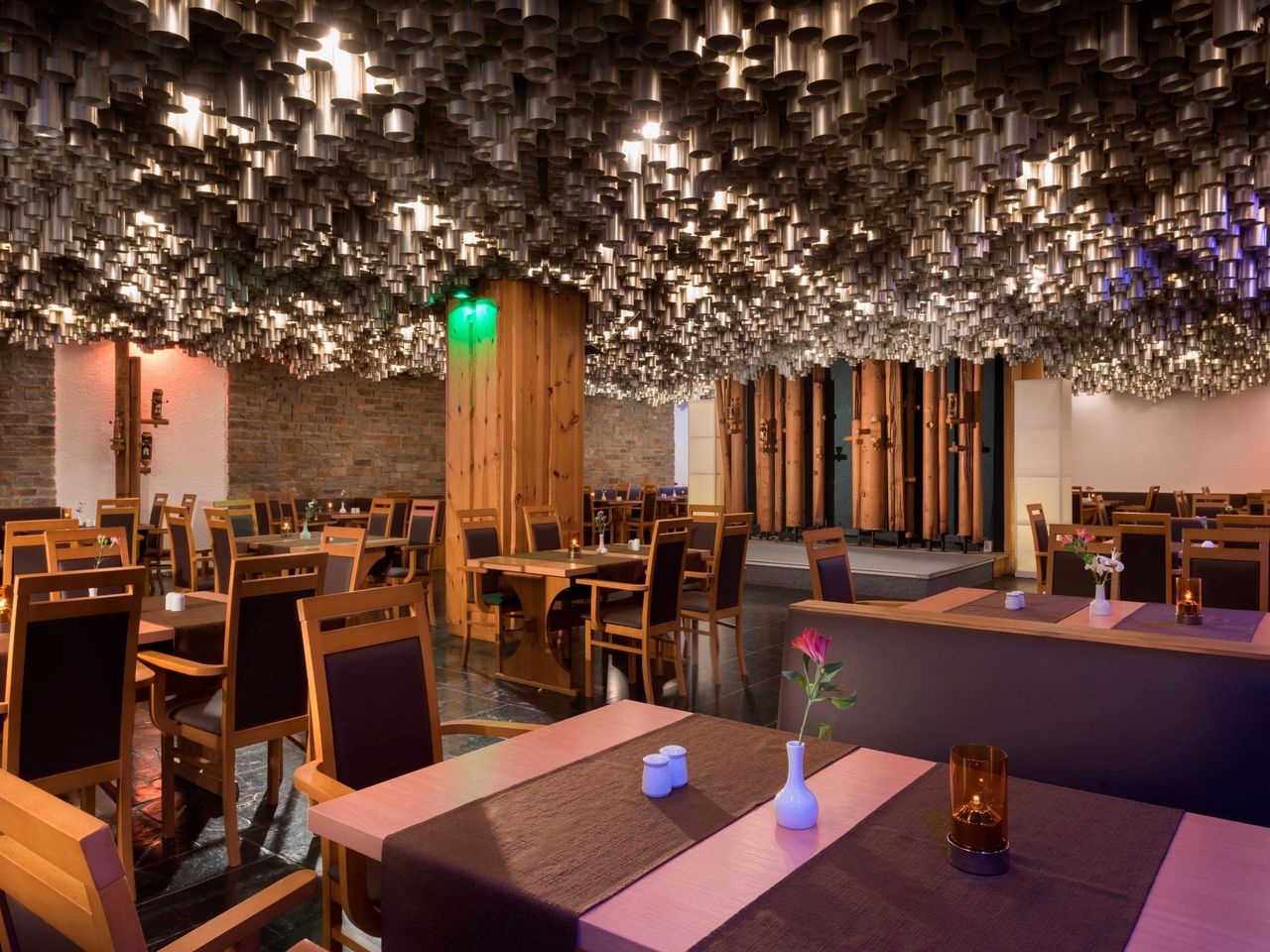 Stilvolles Restaurant für das Silvesterdinner im AHORN Hotel Am Fichtelberg