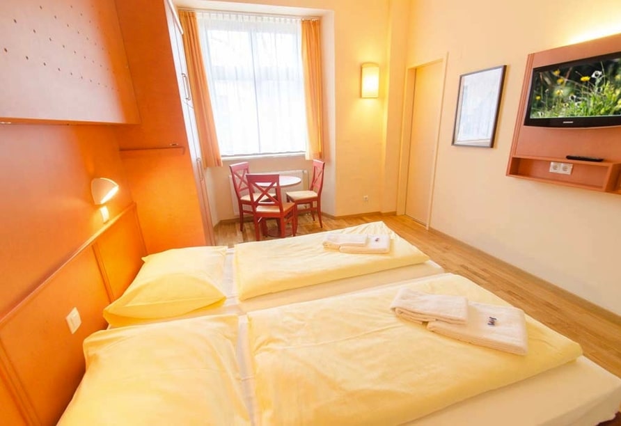 Doppelzimmer im JUFA Hotel Meersburg, perfekt für einen Silvesteraufenthalt