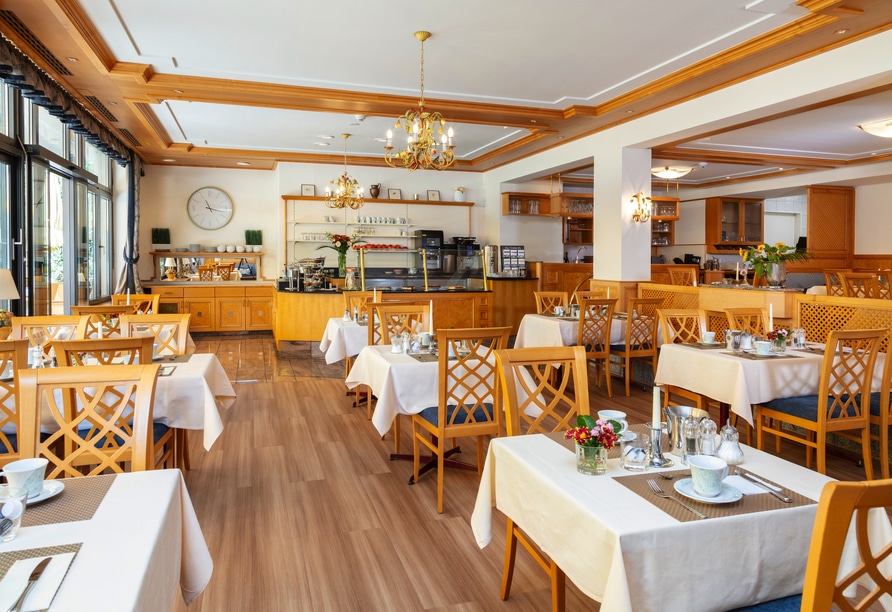 Gemütliches Restaurant im Parkhotel an der Therme für das festliche Silvesterbuffet