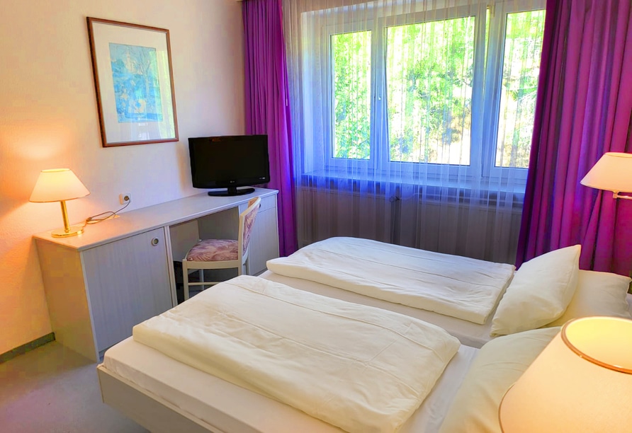 Doppelzimmer im Werrapark Resort Hotel Sommerberg – Unterkunft für Silvester
