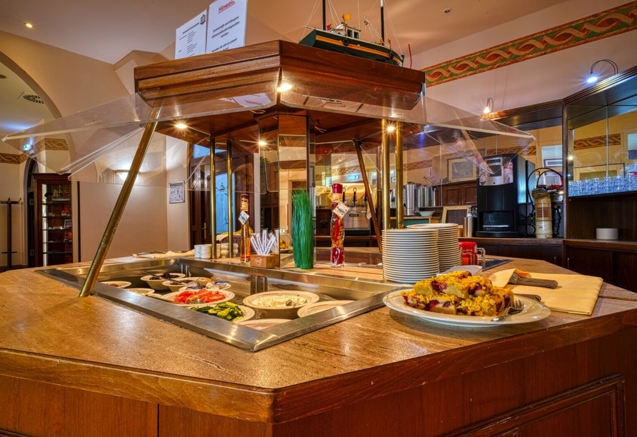 Festliches Silvesterbuffet im Hotel Seeblick Wismar, bereit für die Gäste