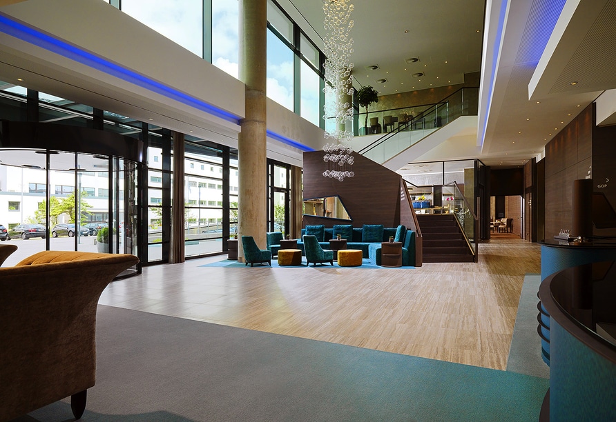 Moderne Hotellobby des Bonn Marriott Hotels zu Silvester