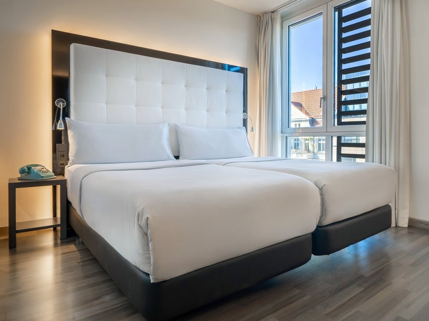 Modernes Doppelzimmer im INNSiDE Berlin Mitte zu Silvester