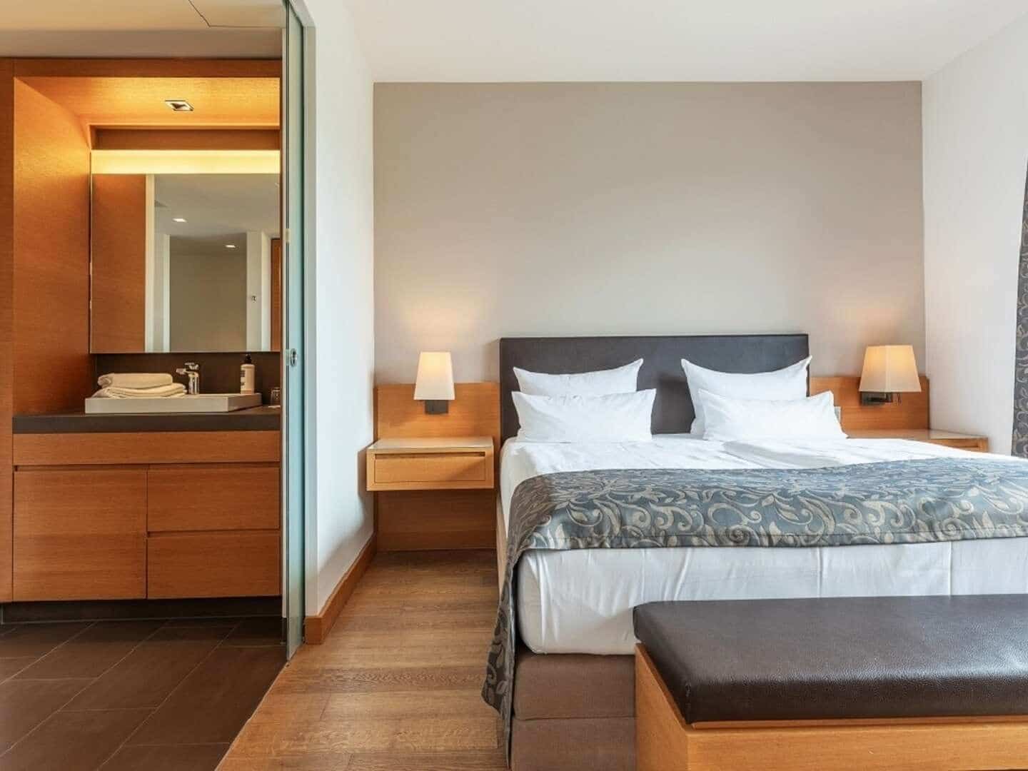 Komfortables Zimmer im Schlossgut Gross Schwansee zu Silvester 2025