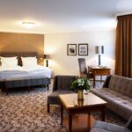 Stilvolles Komfortzimmer im Victor’s Residenz-Hotel Leipzig, perfekt für Silvester