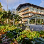 Außenansicht des Das Dreiburgensee Naturhotel perfekt für Silvester