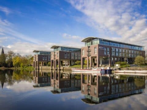 Außenansicht des Radisson Blu Senator Hotel Lübeck zu Silvester 2025