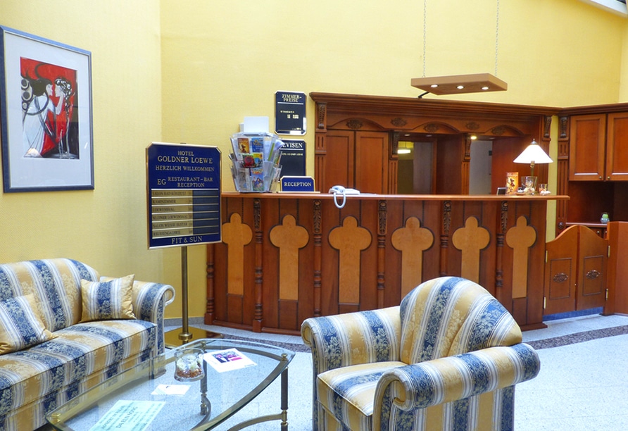 Rezeption des Hotel Goldner Löwe in Bad Köstritz für einen herzlichen Silvesterempfang
